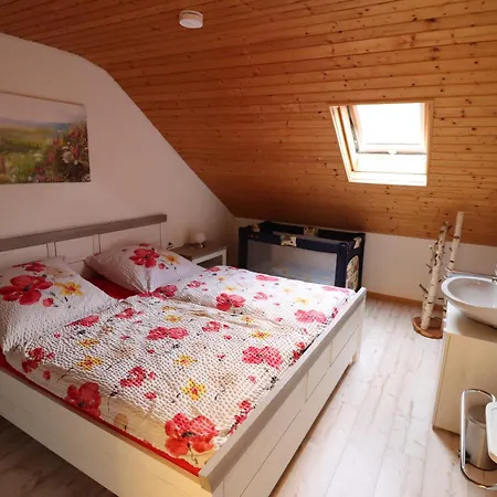 Haus Hees - Urlaub Im Gletscherkessel Praeg *