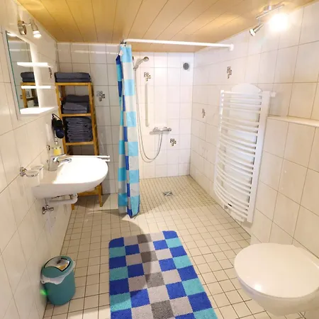Haus Hees - Urlaub Im Gletscherkessel Praeg *
