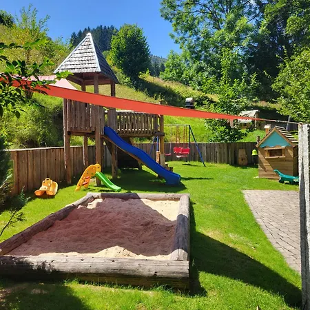 Haus Hees - Urlaub Im Gletscherkessel Praeg 아파트