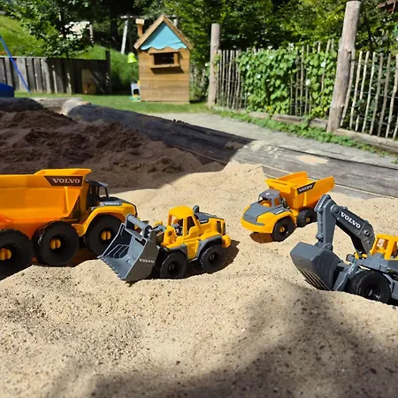 Haus Hees - Urlaub Im Gletscherkessel Praeg 아파트