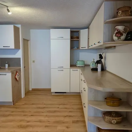 Haus Hees - Urlaub Im Gletscherkessel Praeg Apartamento